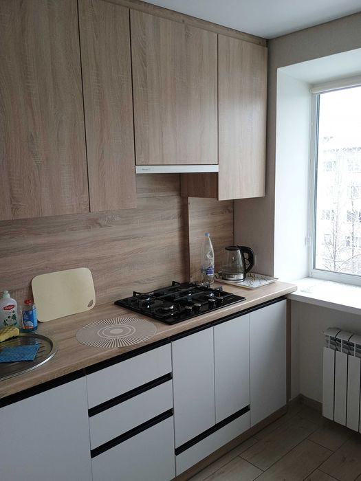 Киевская   новый ремонт и мебель недалеко Глобал   авто и ж.д вокзал