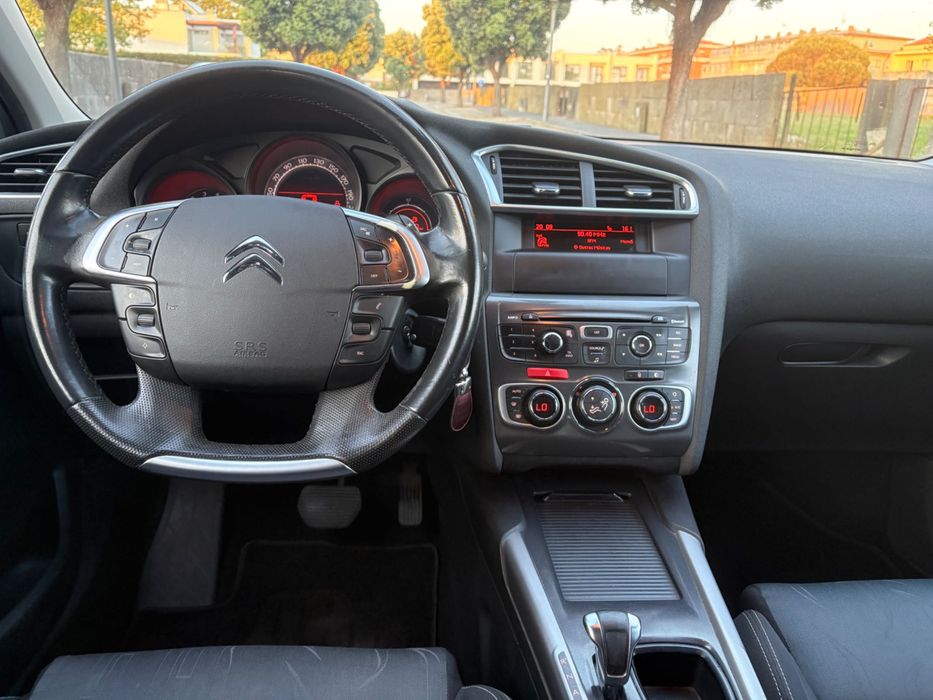 Citroën C4 1.6 HDi Automático – 2011