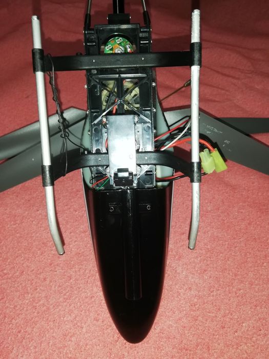 Remote-Control Helicopter64737904750851124