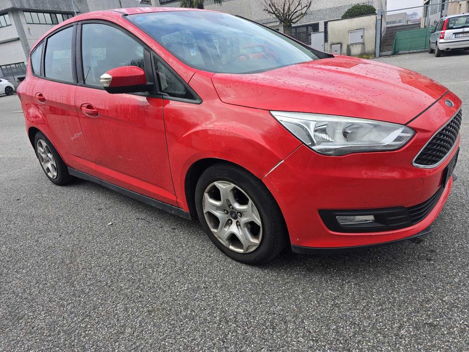 Ford C max 1.5d  Posiadam  inne  auta  z  włoch całe i uszkodzone