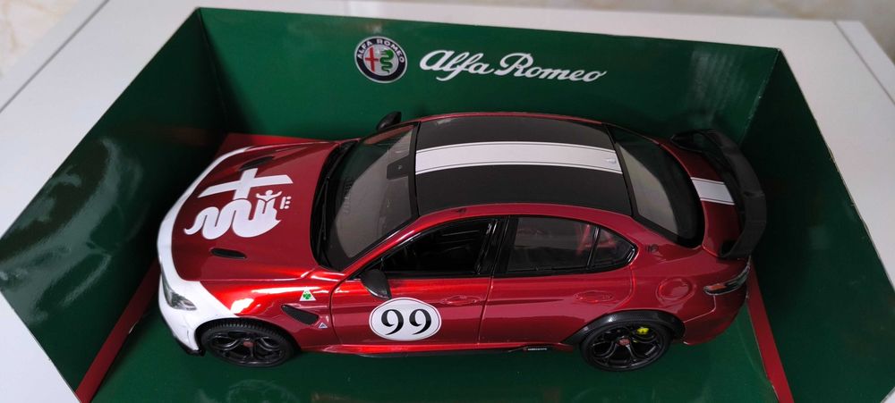 1/18 Bburago Alfa Romeo Giulia GTA