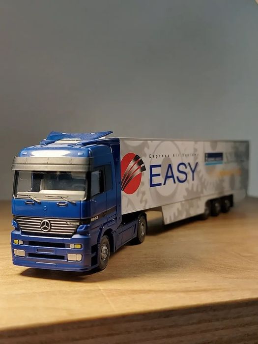 Модель 1/87 Mercedes-Benz  Herpa, Wiking,  Siku