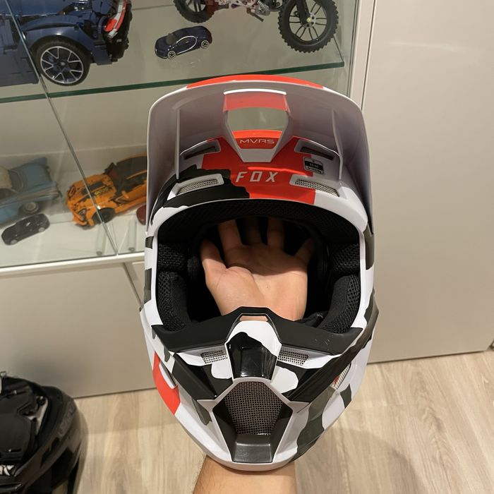 Capacete Fox V1