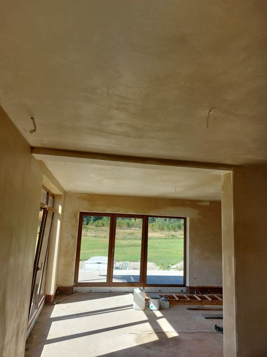 Tynki maszynowe gipsowe, cementowo wapienne wewnetrzne