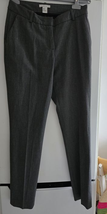 Spodnie materiałowe cygaretki damskie H&M.  Rozmiar 34.