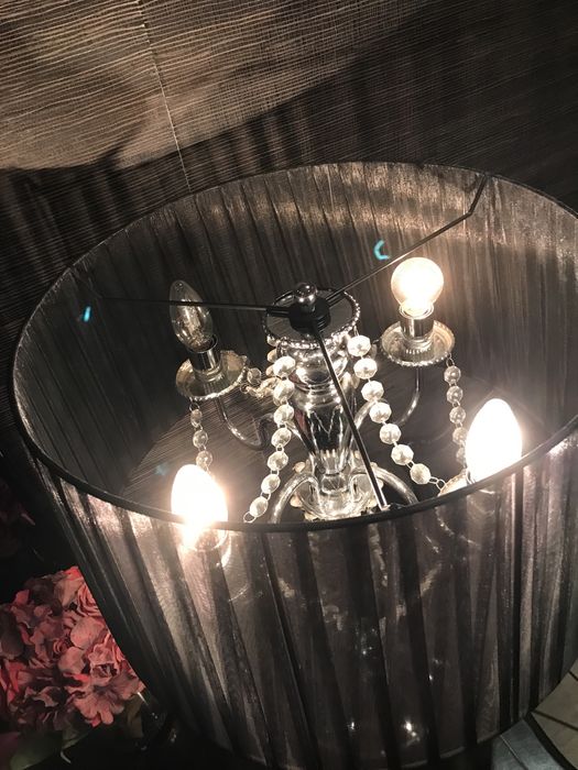 Candeeiro de mesa moderno e clássico abajour preto