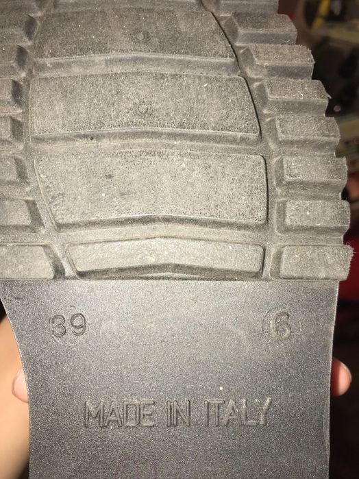 wysokie skórzane buty