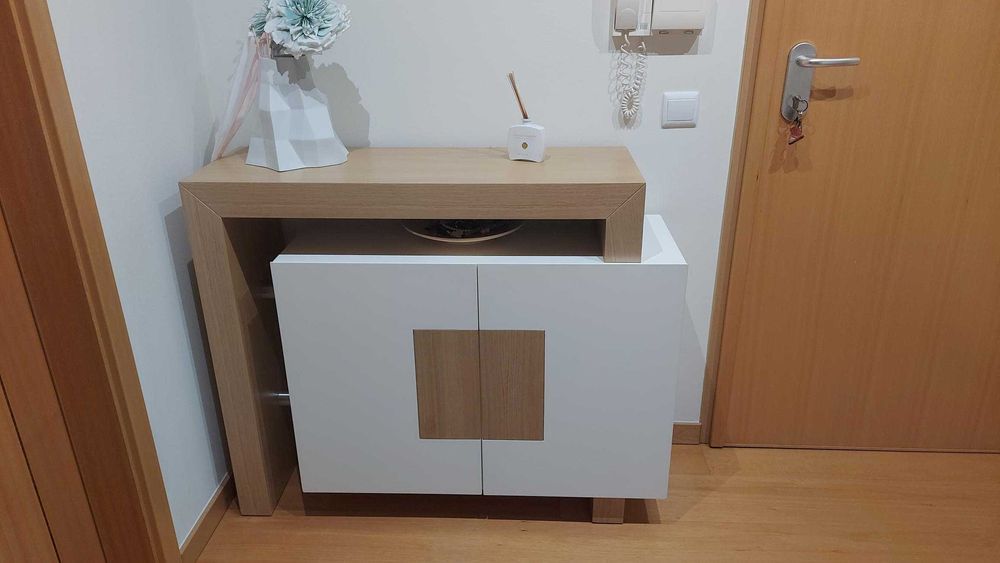 Aparador para hall entrada ou sala