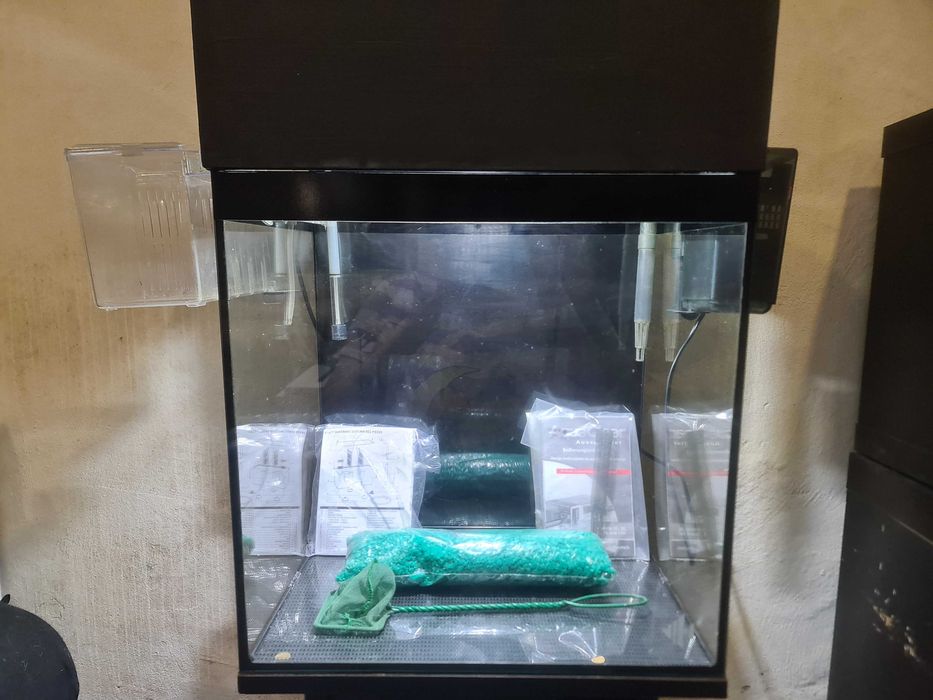 Aquário 40 com móvel