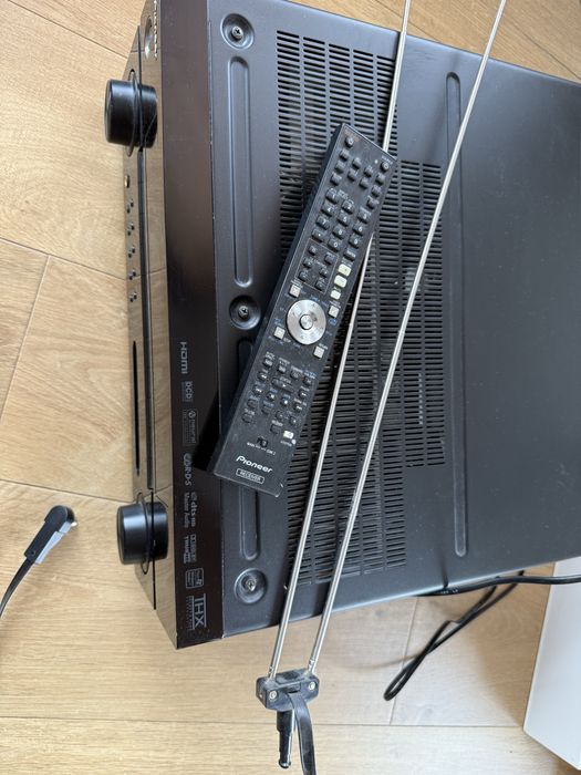 Pioneer VSX - LX51 + pilot amplituner