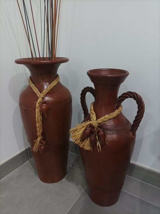 Vendo jarros de barro  50€ cada um