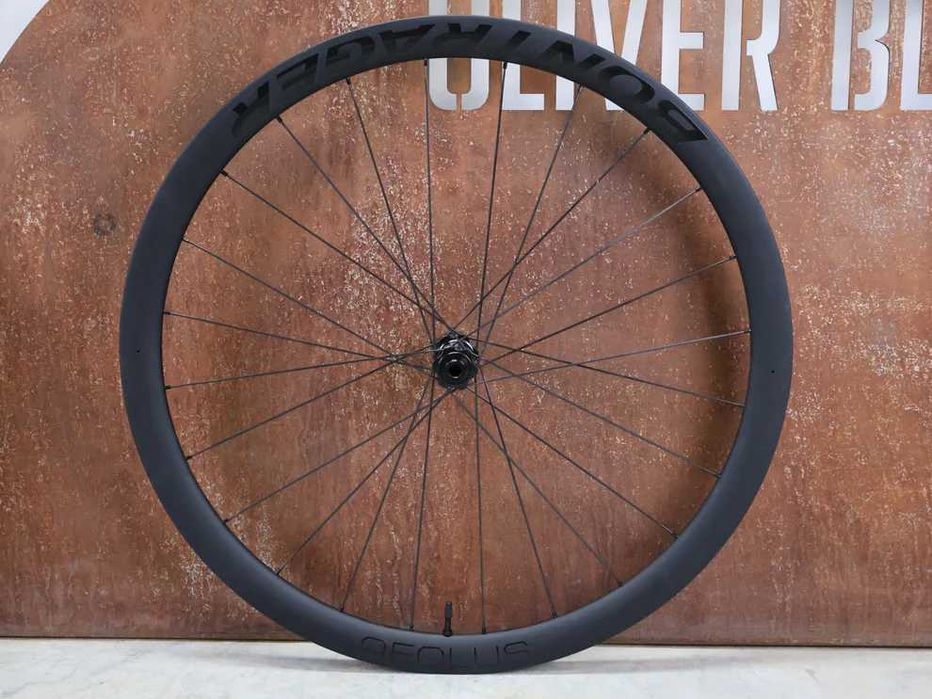 Rodas Carbono Bontrager Aeolus Pro 37