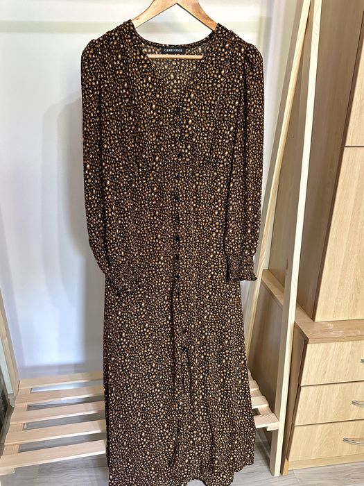 Красива міді сукня