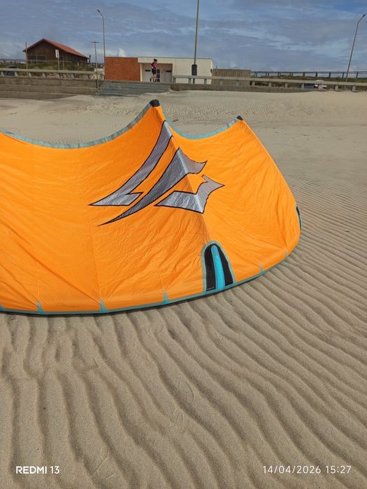 Kite Naish Phoenix