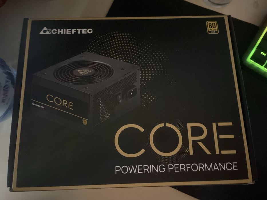 Блок питания chieftec core BBS-700S в оригинальной упаковке