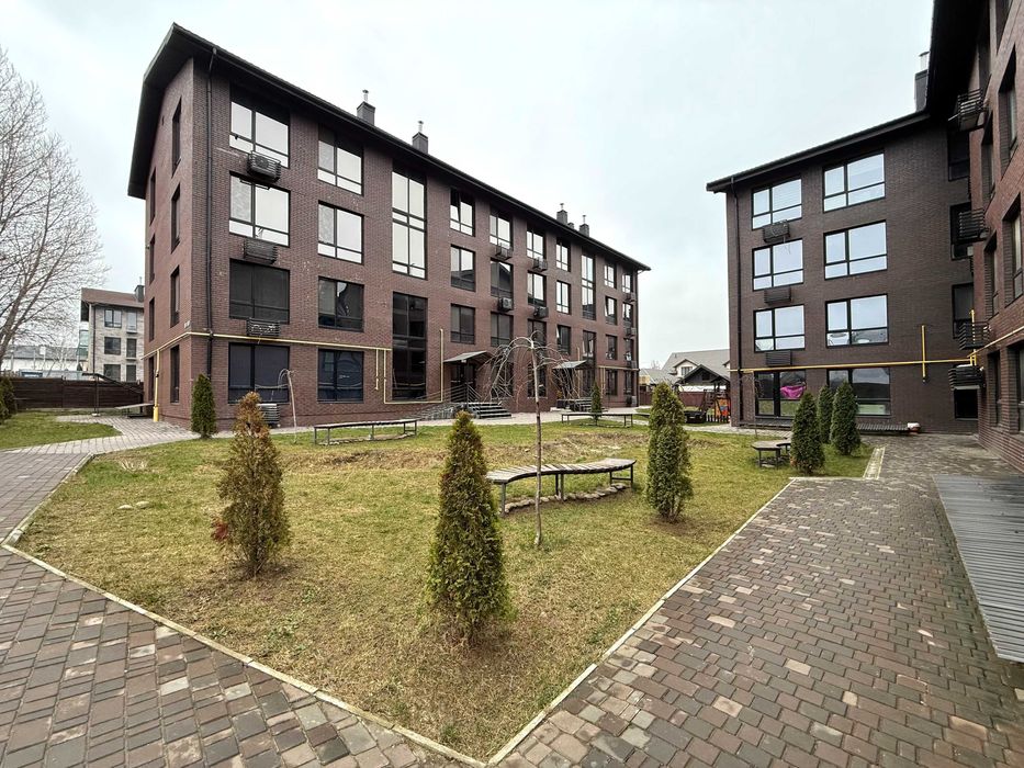 Продам 1 кімнатну квартиру вулиця Назарія Яремчука 18 Святопетрівське