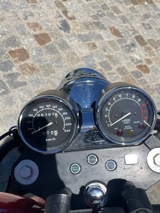 Mota Honda VF750C