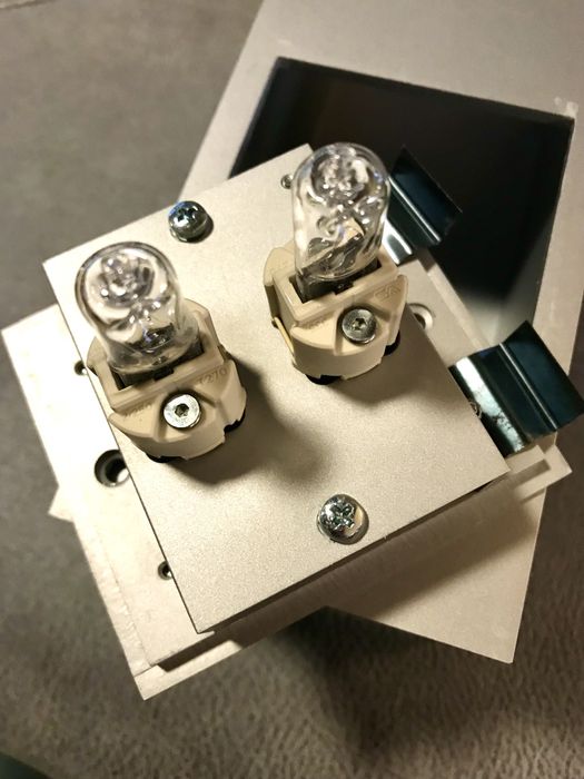 4 Kinkiety Aquaform  Beam zestaw z aluminium świecą góra dół