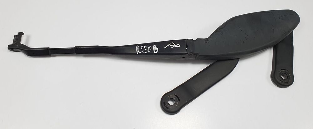 RAMIE WYCIERACZKI PRAWE MERCEDES SL 230 EUROPA