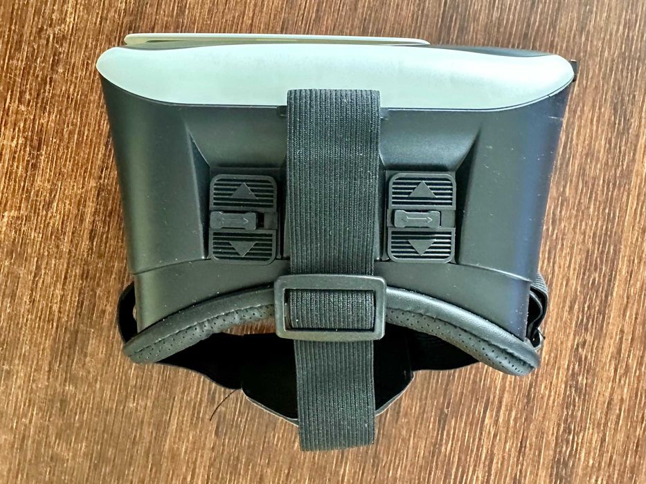 Gogle do wirtualnej rzeczywistości