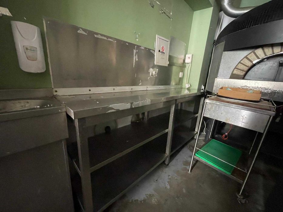 Recheio completo de restaurante para venda