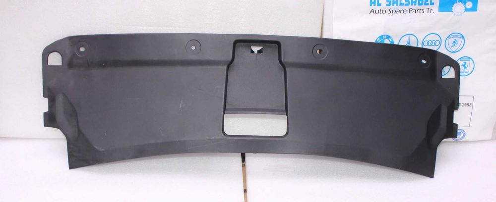 Планка дефлектор накладка радіатора АУДИ Q3 11-18 audi ку кю кью авди