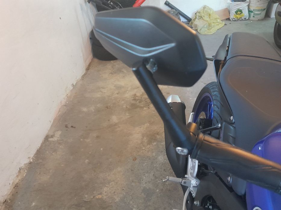 Lusterka Yamaha MT 125