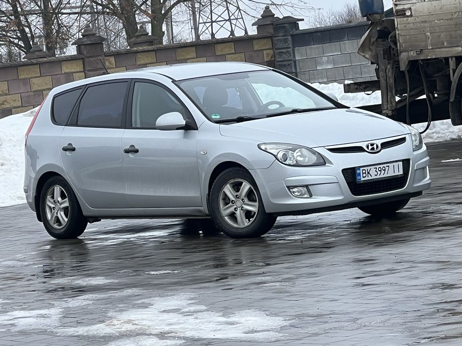 Hyundai i30 рестйалінг 2009 р.1.6газ/бенз