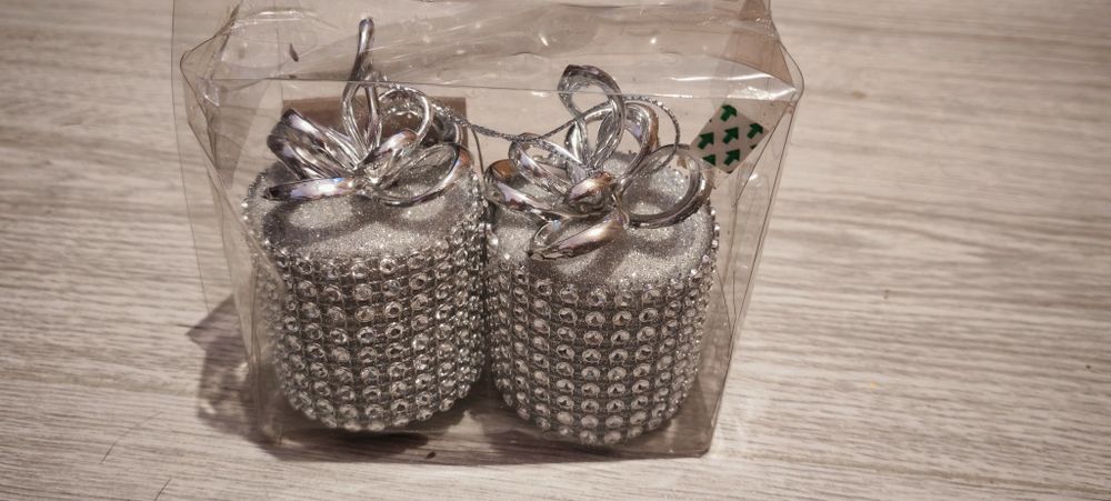 Bombki choinkowe w kształcie prezentów