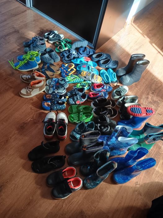 Sprzedam buty od 24-29 rozmiar