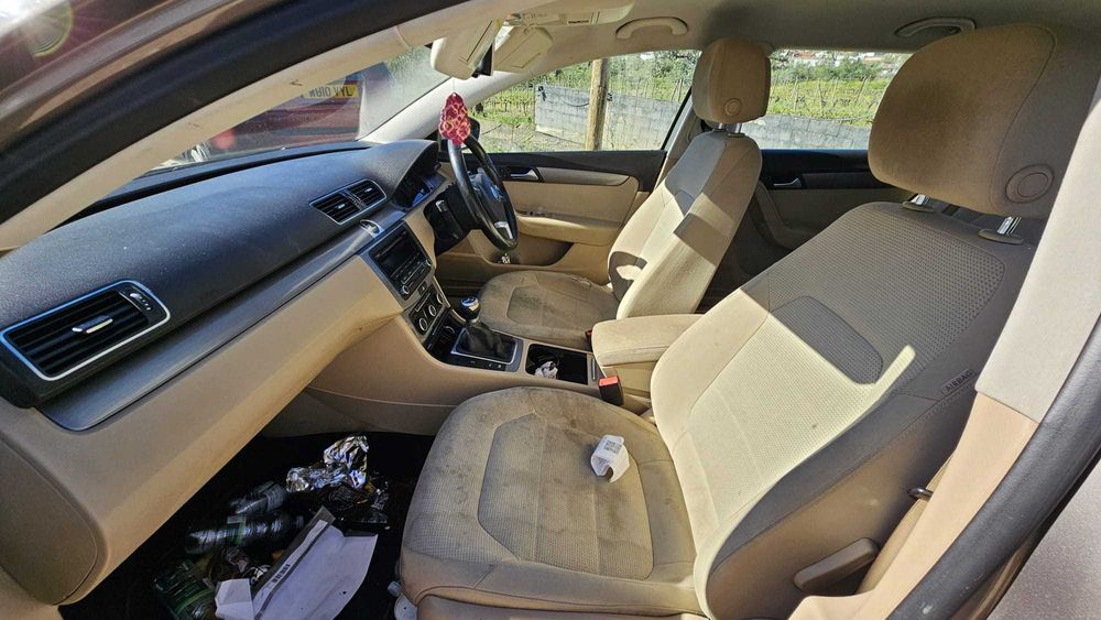 Volkswagen Passat Se Bluemotion Tech Tdi viatura inglesa