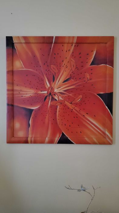 Две вазы подсвечники картина. Композиция.