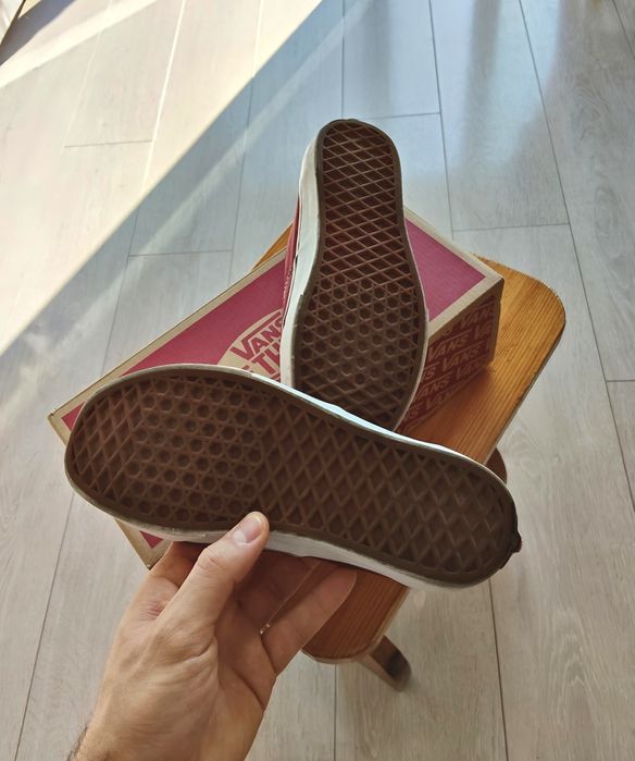 Buty Vans Authentic 37 Bordowe Unisex Damskie Męskie