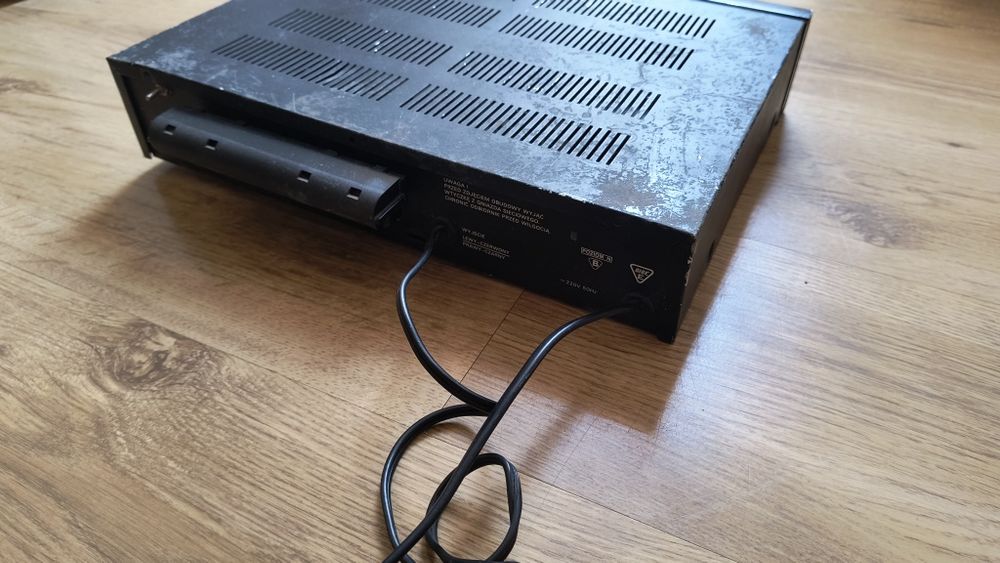 Diora stereo tuner AS952