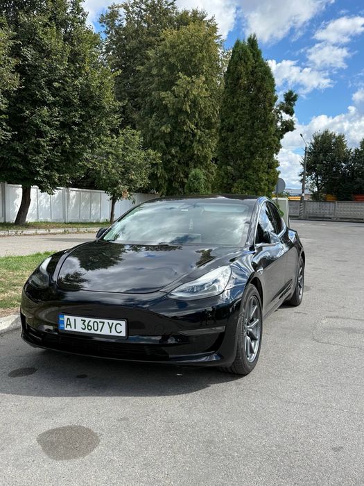 Tesla Model 3 Long Range