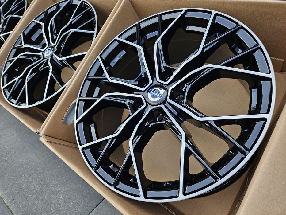 VOLVO 18 Nowe 5x108 S60 V60 S90 V90 S80 V70 XC60 XC40 V40 Felgi Czarne