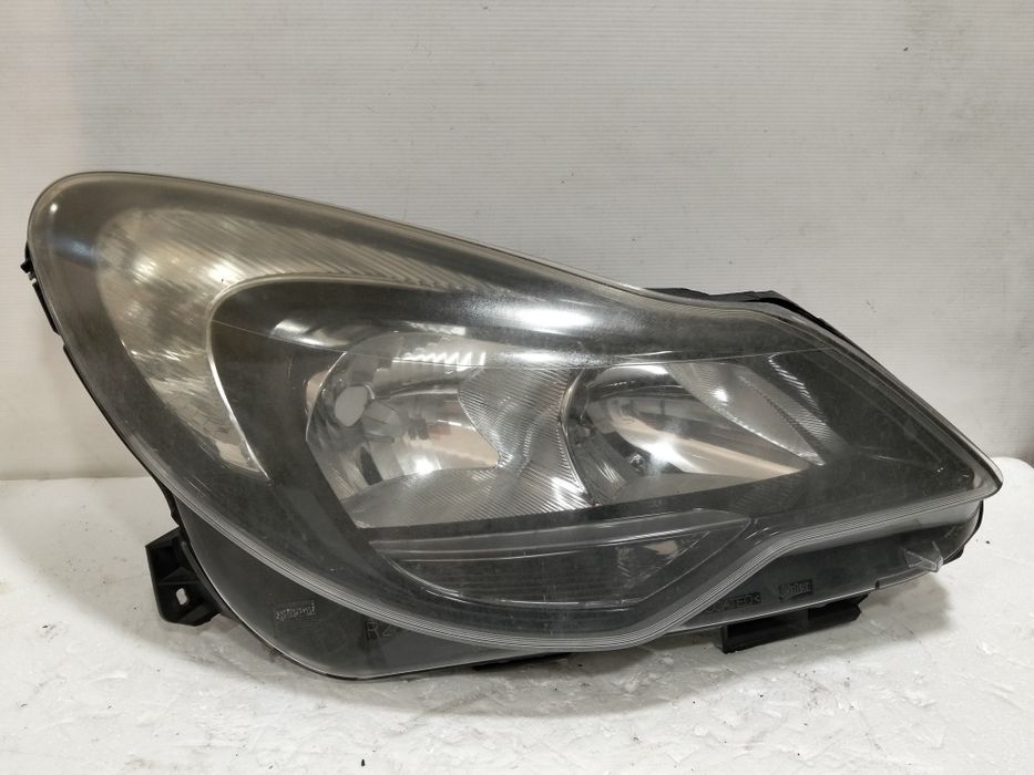 Farol Opel corsa D ótica facelift 2013 direita