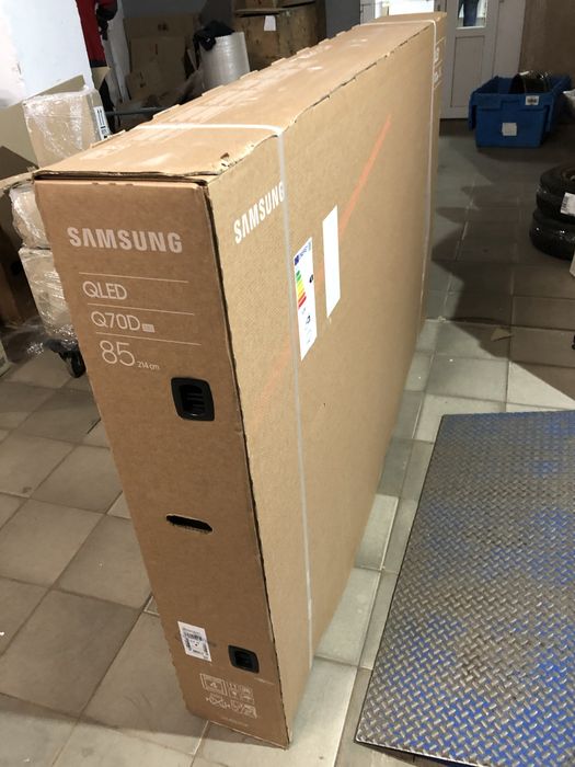 Телевізор Samsung QLED QE-85Q70D, 75Q70D, 65Q70D, 55Q70D