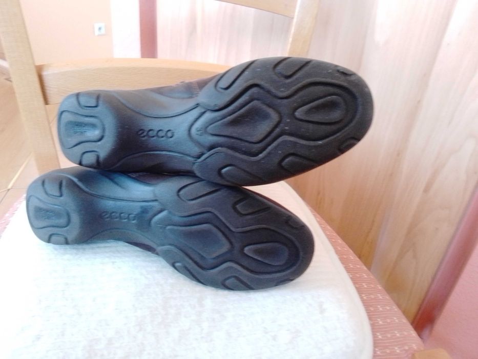 Fantastyczne czekoladowe kozaczki Ecco  rozmiar 37/ 24cm - bdb !!
