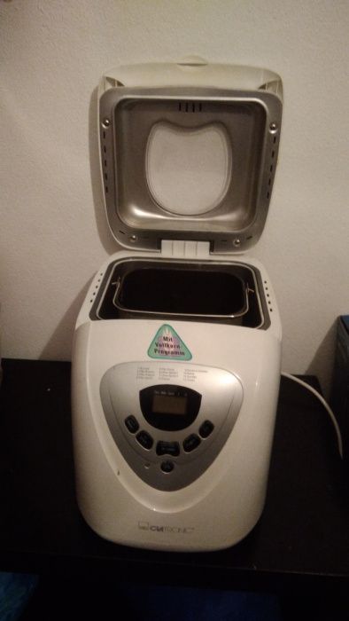 Maquina de pão clatronic