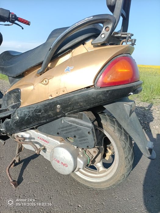 Продам скутер Viper F1-150