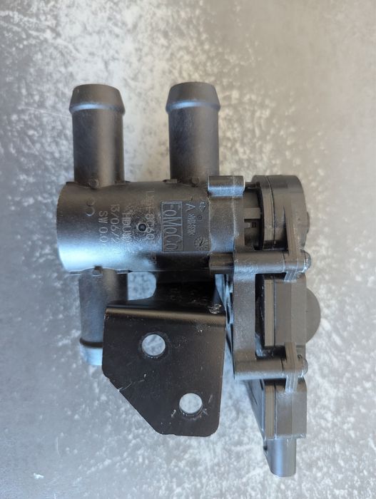 LX61-8C605-HPB - FORD KUGA MK3 III 2.5 Гібридний нагріваючий клапан