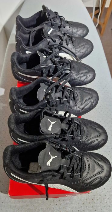 Chuteiras Puma Monarch II (criança) N 32