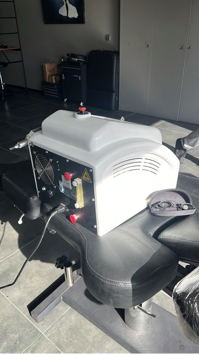 Laser remover tatuagem