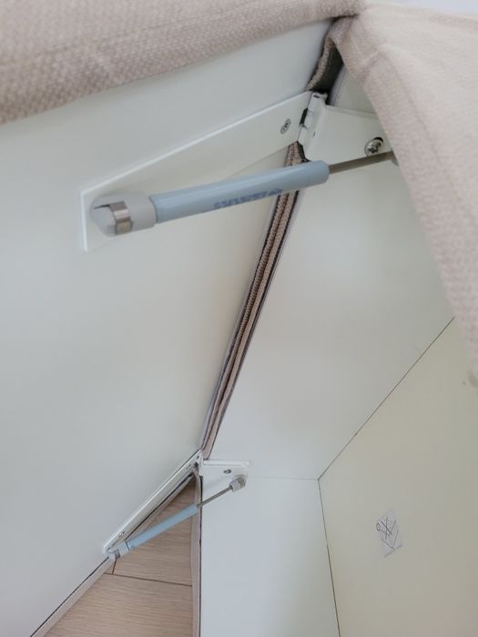Podnóżek puf IKEA