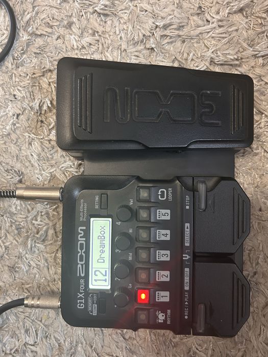 Multiefekt gitarowy Zoom G1X Four – Stan BDB / Gwarancja!