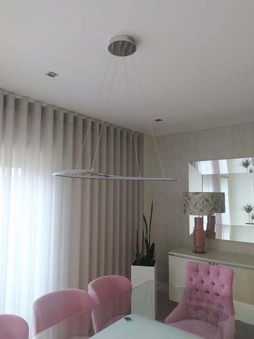 Candeeiro moderno de teto