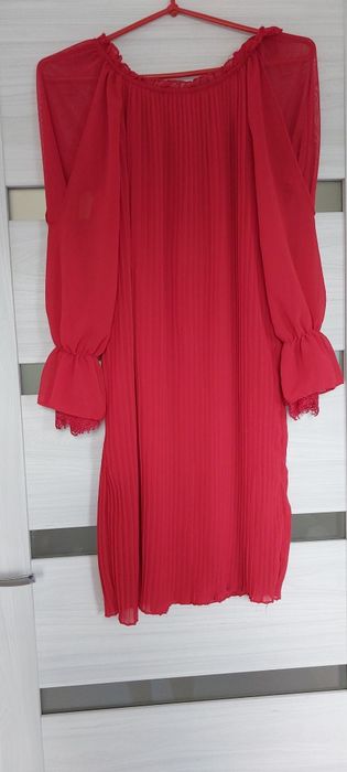 Sukienka czerwona elegancka plisowana M L XL made in italy