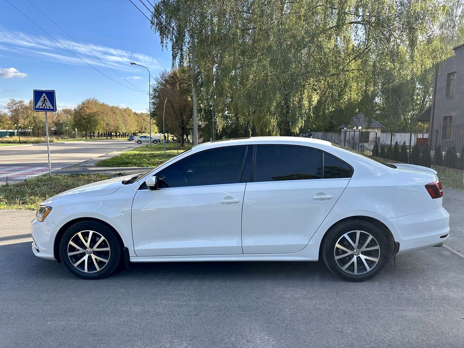 Volkwagen Jetta 1.4 TSI SE