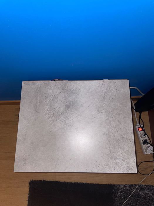 Mesa de cabeceira com led